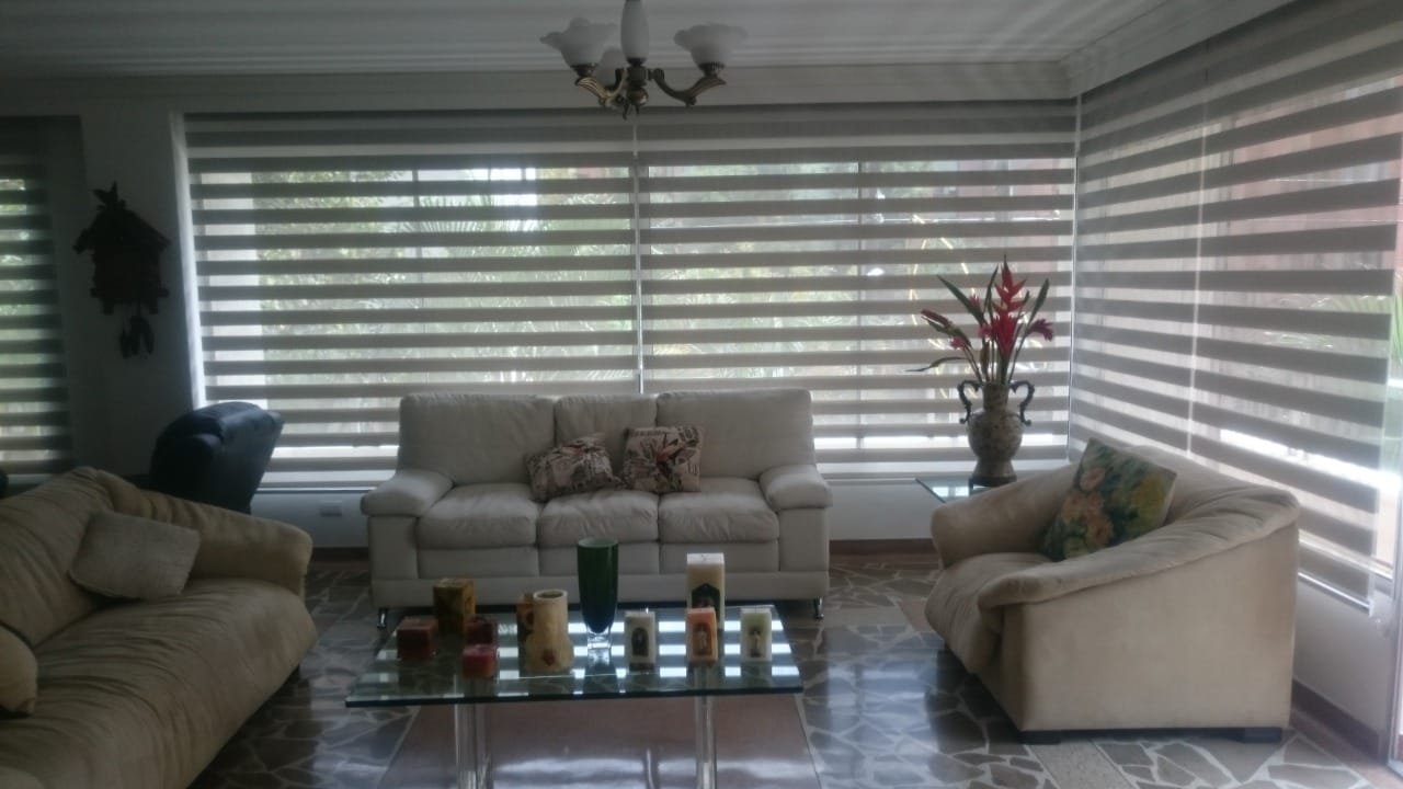 Sheer Elegance 202